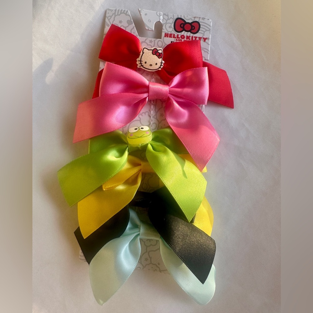 SANRIO Hello Kitty & Friends Multicolor Hair Bow Set